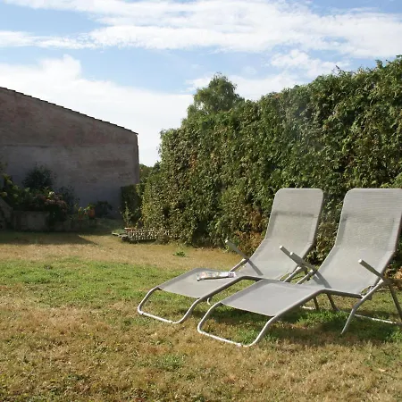 Snug With Fenced Garden Garden Furniture Bbq Feriehus