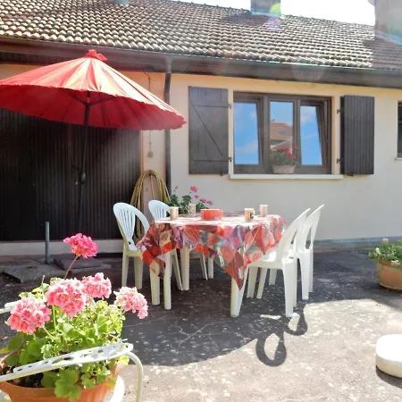 Feriehus Snug With Fenced Garden Garden Furniture Bbq
